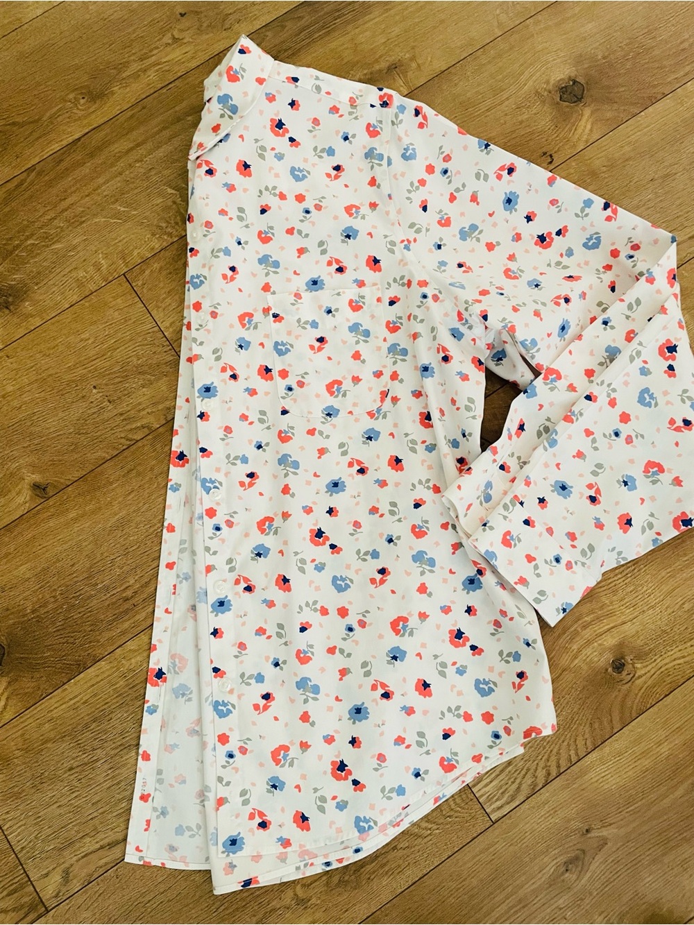 L.L. Bean Wrinkle Free White Button-Down Shirt with Pink & Blue Floral Print - Picture 15 of 15